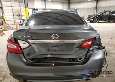 2017 Nissan Altima 2.5 из США, поврежденный, VIN 1N4AL3AP4HC481797